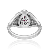 טבעת וינטאג' רובי בצורת טיפה עם "היילו" יהלומים - 1.76 קראט