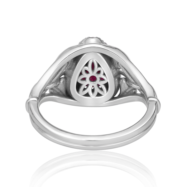טבעת וינטאג' רובי בצורת טיפה עם "היילו" יהלומים - 1.76 קראט
