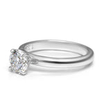 טבעת אירוסין קלאסית עם יהלום - 1.10 קראט